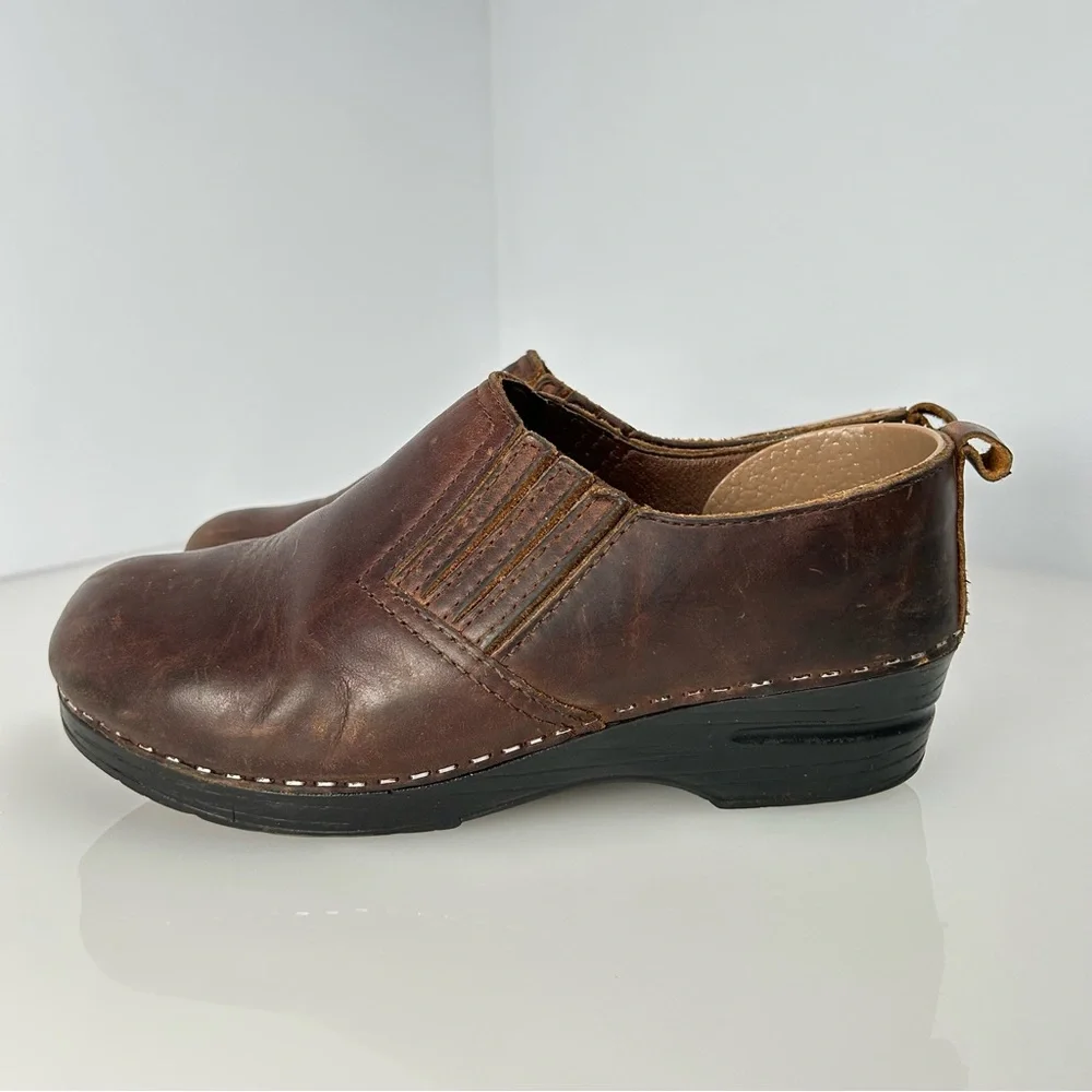 European Leather Clogs - Picture 3 of 7